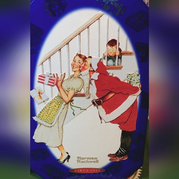 Vintage Norman Rockwell Tin  Snickers 2001 Christmas Decor Santa Kissing Mom - Picture 12 of 12